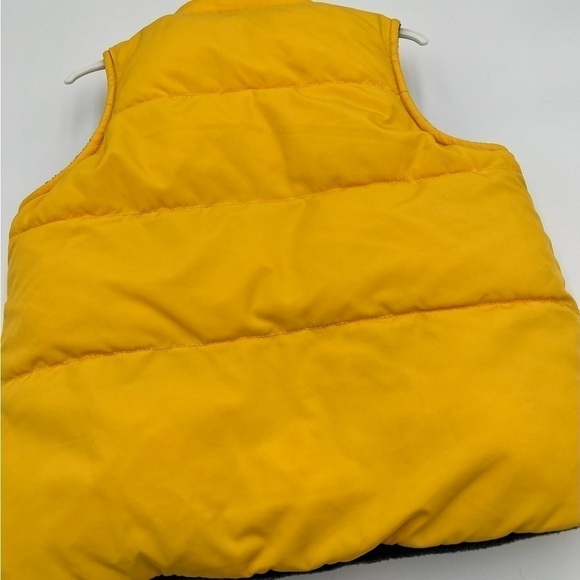 Size 3, boy’s yellow vest - Picture 3 of 6